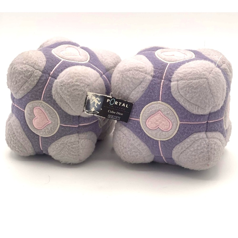 Valve Portal Critters Companion Cube Fuzzy Dice Plush Pair 2011 Official Rare